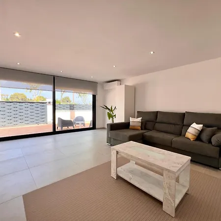 New With Parking Apartment *